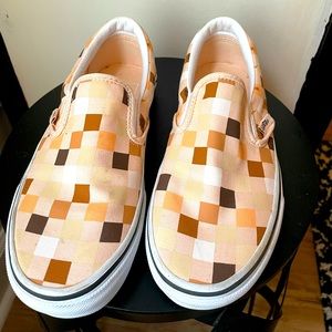 Breast cancer awareness checkered vans size 6
